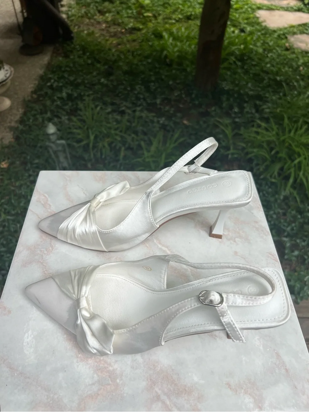 Coutgo Womens Slingback High Heels with Bow Tie Accent.